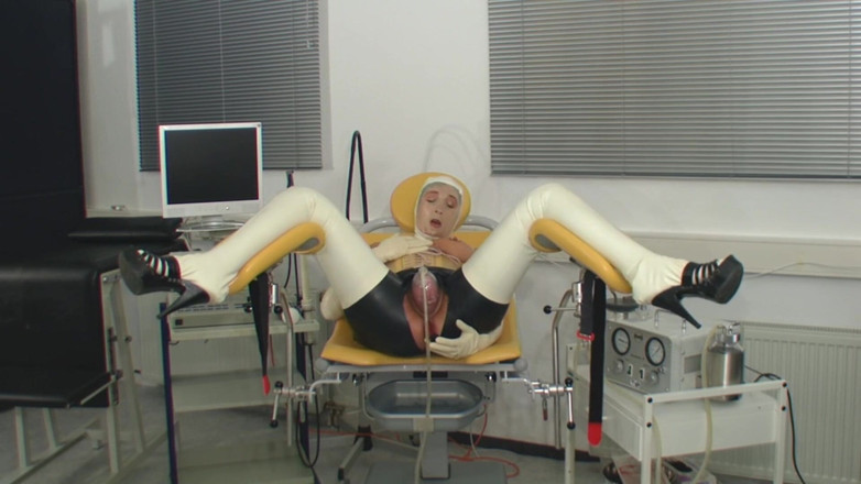 Rubber & Clinic Studio - 1ATOYS: Vakuová pumpa z gumy