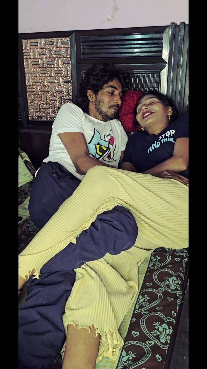 Kavend91: Amigo provocado a tener sexo hindi audio