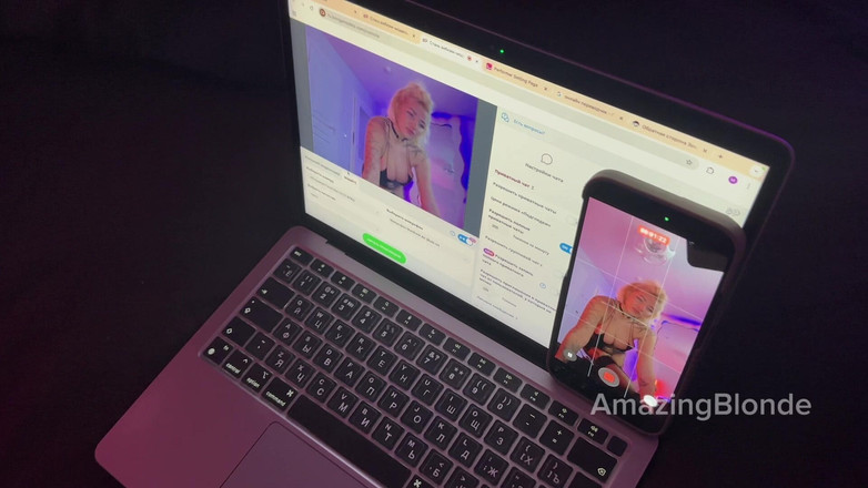 Amazing Blonde: Con chó cái tóc vàng tuyệt vời bị đụ trước mặt...