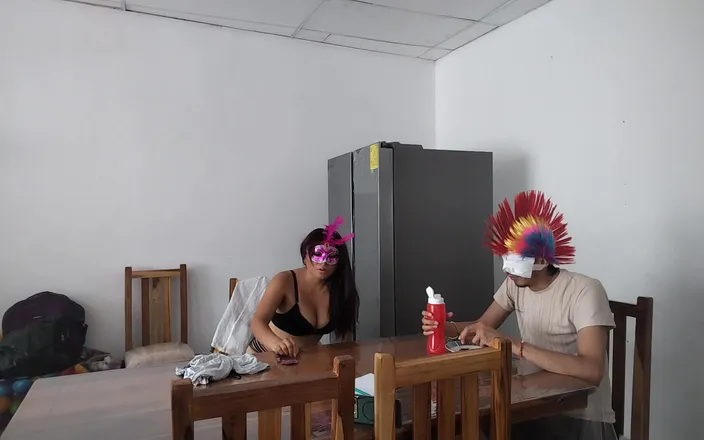 NEGRITA SEXY: Housekeeper Strips Naked in Front of Blind Boss While Eating...