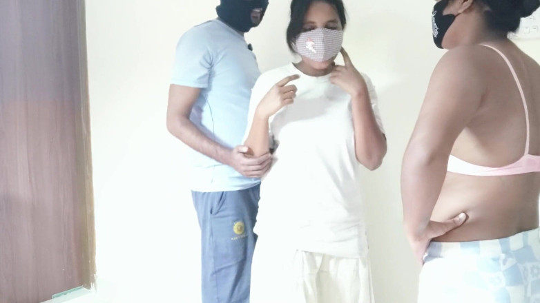 HottyKisku02: Desi Village GF and Uski Mom Ki Gaand Chudai Clear...