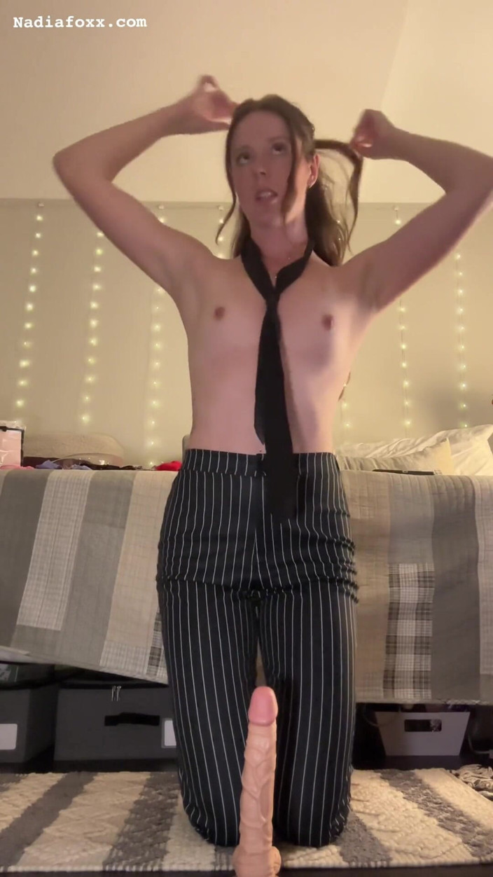 Nadia Foxx: Girl Wearing a Tie Rides You Hard - Dildo Riding POV