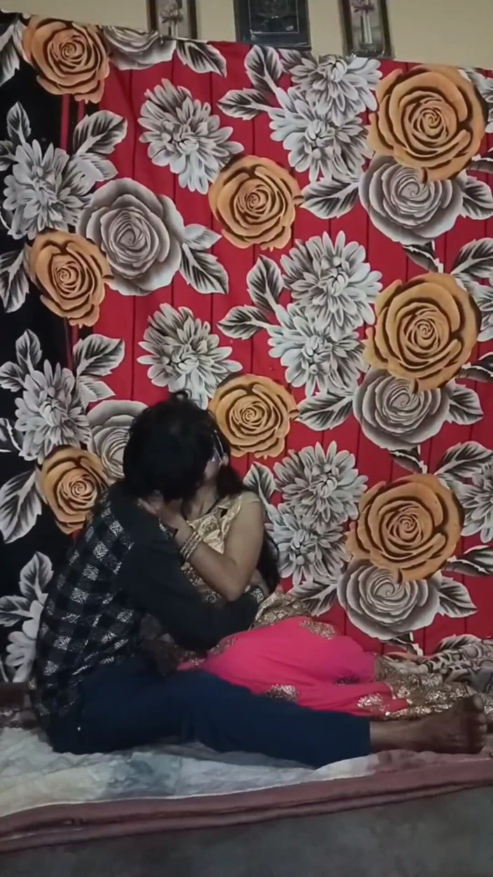 sashaa: Indian Desi Suhagraat Husband and Wife 1