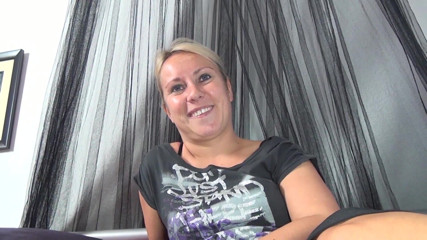 Swinger Friends Germany: aao kristina mujhe aapse kuchh dikhaen