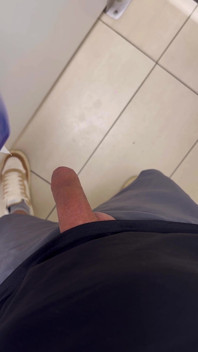 Toilet Wanking in London