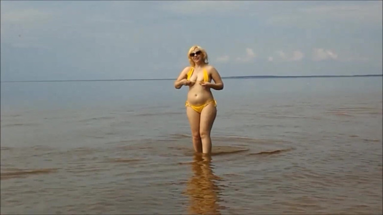 RedRoseRus: Plage de Bikini
