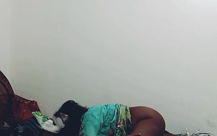 Girlgroup: Une bhabhi sexy se fait enculer par son debor et...