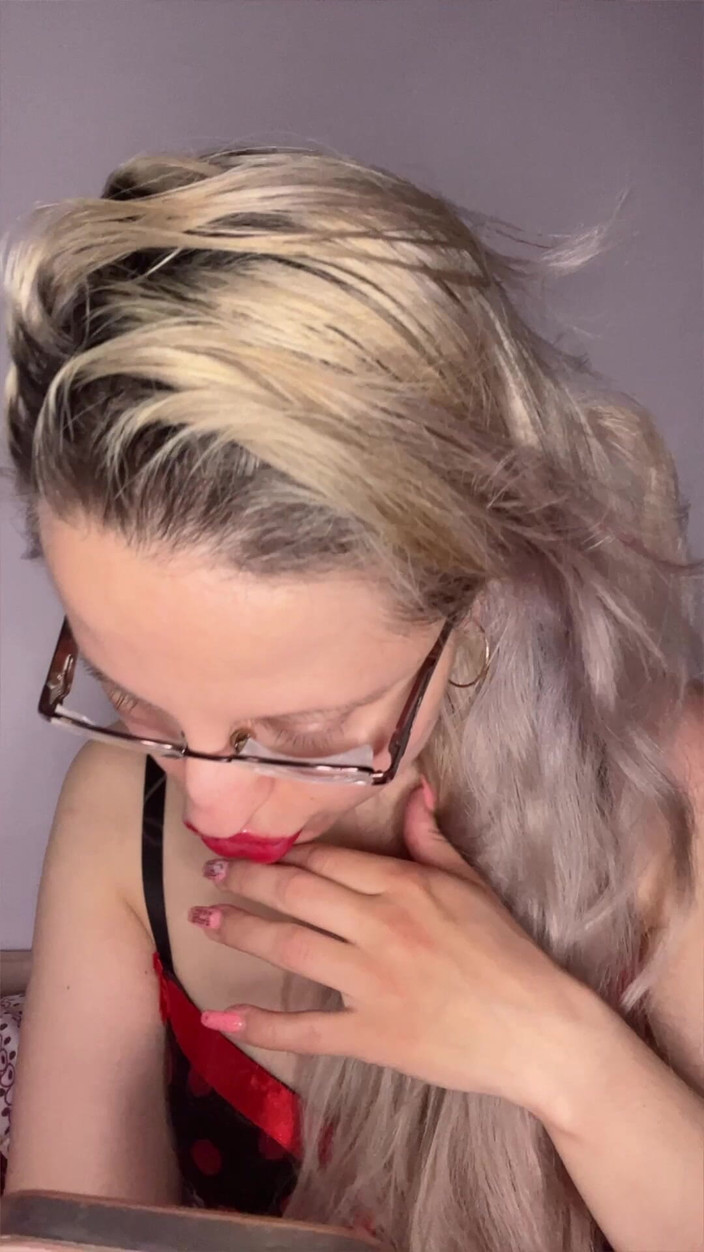 FinDom Goaldigger: 내 큰 안경을 어떻게 보여주고 싶으신가요?
