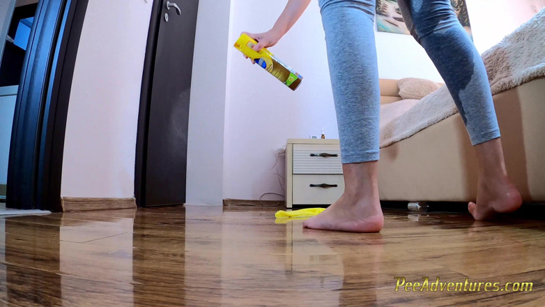 Pee Adventures: Desperate girl pissing in her tights while cleaning the house