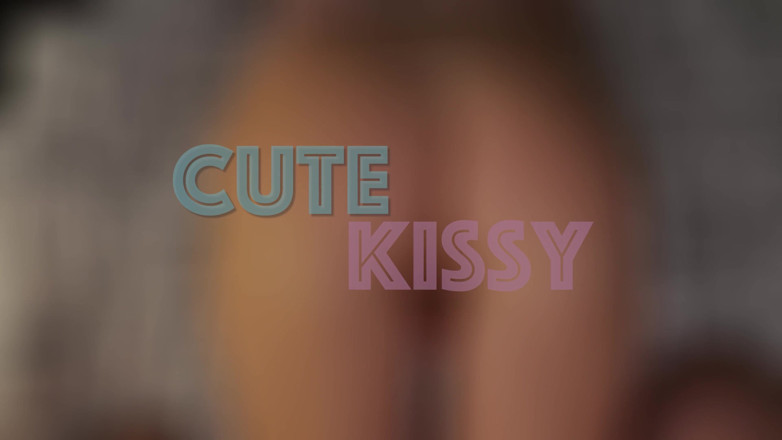 Cute Kissy: 最も美しいクローズアップの膣セックスで、本物の女性のオーガズムと開いた膣に美しい射精が伴います。