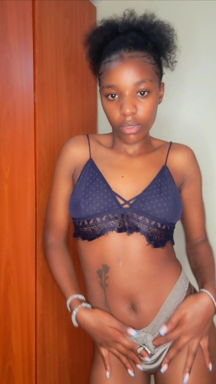 Bambi_bambi: エロティックダンス