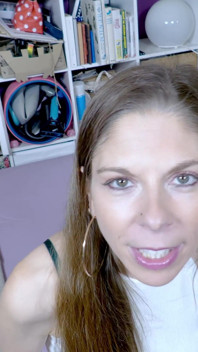 Alice Maze'in aşırı Belçika röportajı gırtlağına kadar alıyor, yoğun anal ve sidik lavmanı ile bitiyor