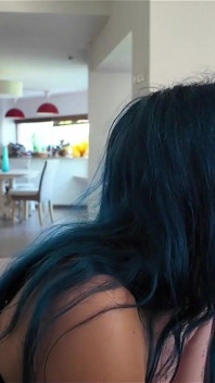 La Villa Est Pas Mal, Ma Copine Est Mieux - Gorge Profonde Et Creampie En Vacances