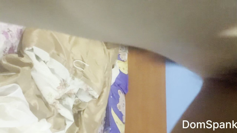 RealDomSpank: Na początku była nieśmiała po tym, jak zobaczyła mojego penisa,...