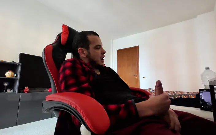 Fitguywithbigdick: I Like to Be Watched