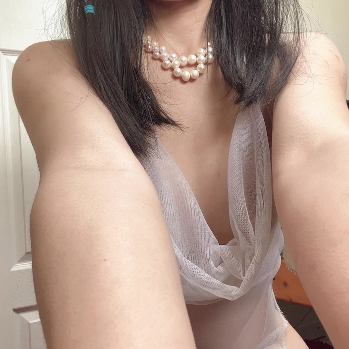 sweethanajapanese: Asshole Close up and Beautifull Tit