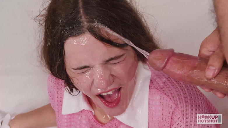 Hookup Hotshot: Juniper Ren Deepthroats Bryan’s Cock While He’s Pissing!