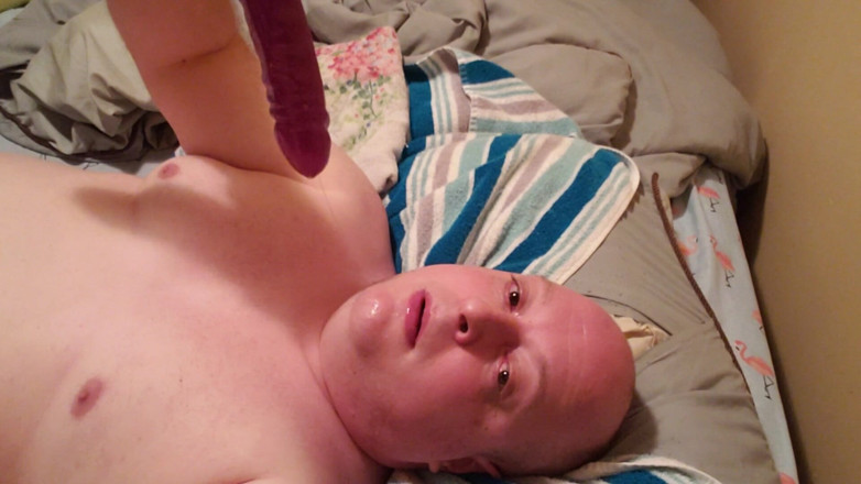Charlieboy69: Hluboké hrdlo dildo