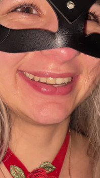 Selamat Hari Natal! Deepthroat Dalam Tahun Baru Dengan Air Mani Dalam Abah Yang Cantik! POV!