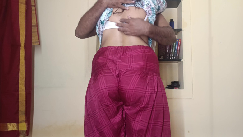 Palani69: Kongkek doggy suri rumah xxx