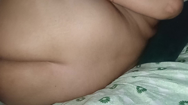 Eatrella j: Ass Like This šuká jen jednou, můj bolavý nevlastní bratrocha
