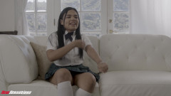New Sensations: Estudiante asiática # 3 - entrevistas
