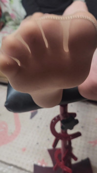 Goode Girl Foot Fetish Worship POV JOI
