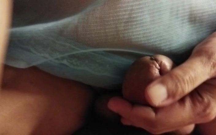 Lovely hairy pussy: Người đấm bóp âm hộ đầy lông mát-xa bằng thịt trên cowgirl