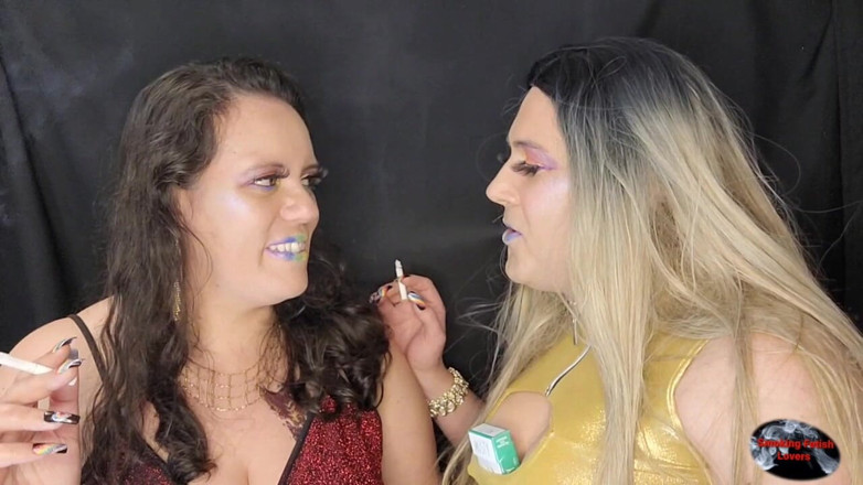 HollyCox: Donne che fumano dipendenti da misty anni '120