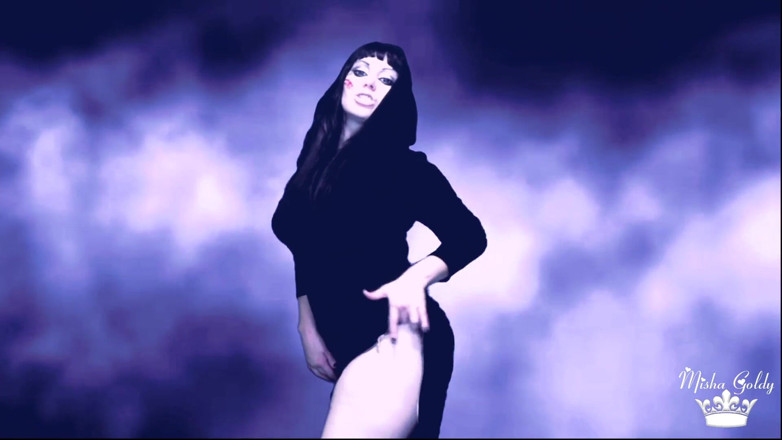 Goddess Misha Goldy: Impotência de bruxa justa