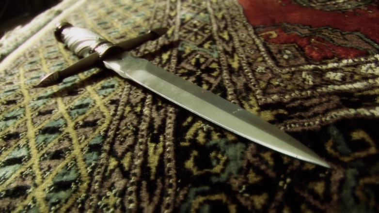 My MILF: Bayan Macbeth kocasını cadılar oraküler dillemeler hakkında düşünmesi için teşhir...