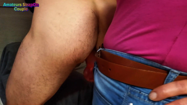 Skowirowi: Домашня нічна сесія, масивний ділдо, глибокий анальний трах ззаду.