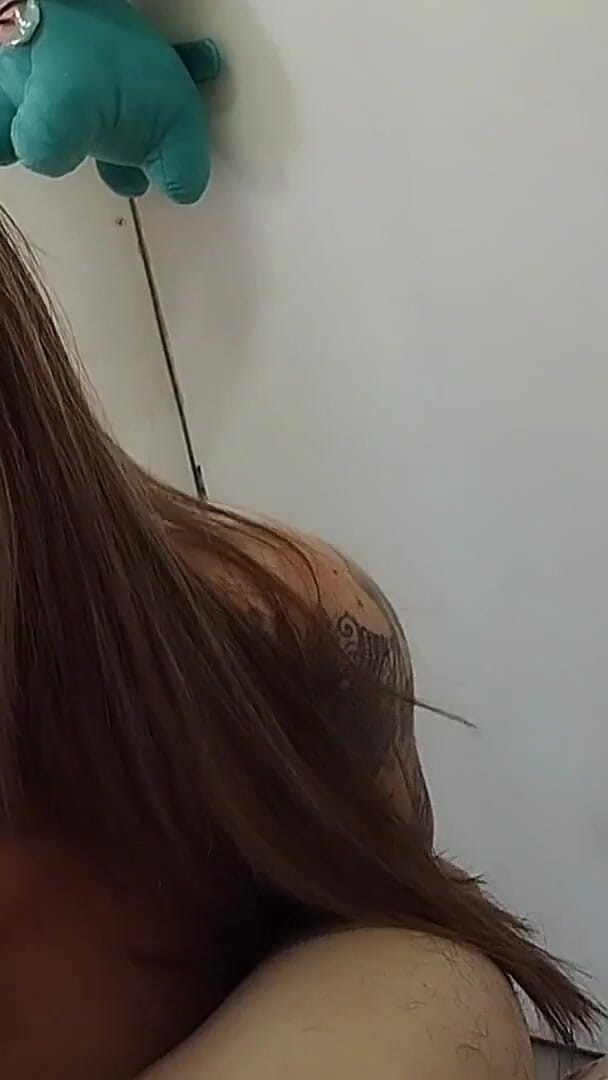 Joyskioficial: Me corrí dentro de la rubia tatuada