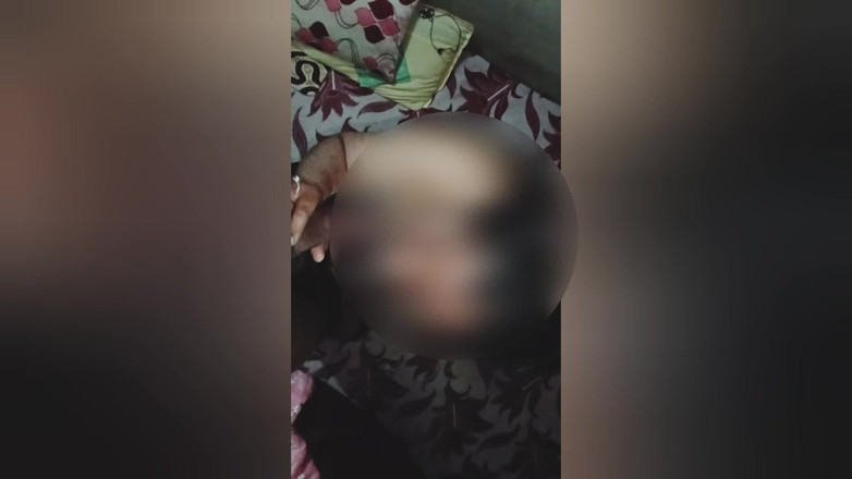 Lovebitegirl44: O iubită goală și-a futut iubitul când era singură acasă