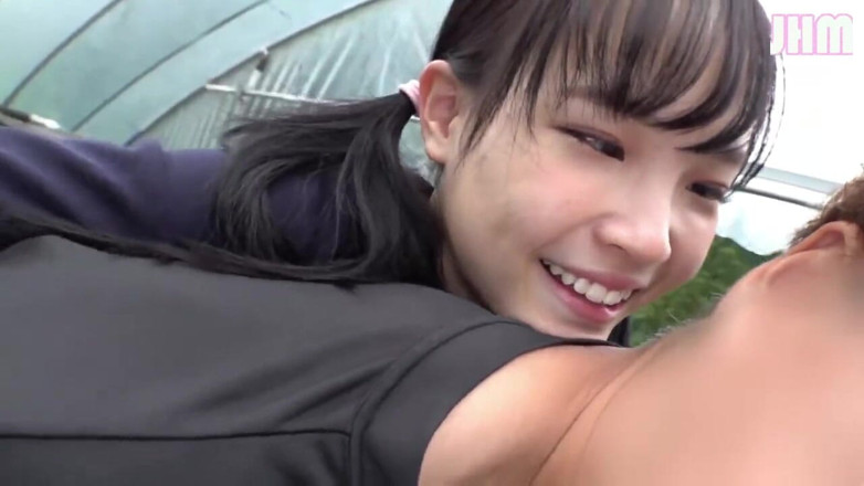 J Hentai Matings: 工藤ララは情熱にさらけ出し、体がワイルドなリズムで動くと高く持ち上げられた。- D