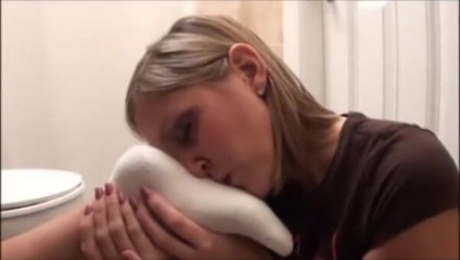 Foot Girls: Sock sniffing in the restroom
