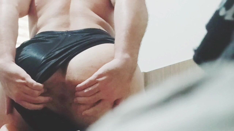 amateurbrazilian: Showing on the Internet