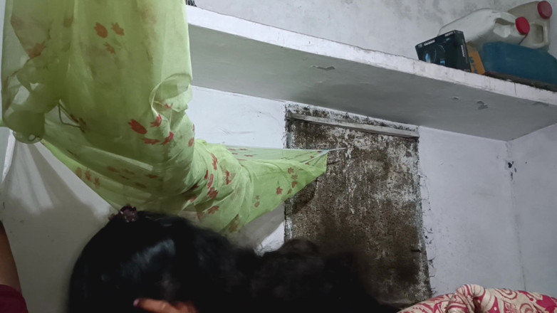SanskariGirl1: Clear Hindi Audio Freundin Kam, Um Für Neues Telefon Zu...