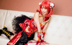 Go Sushi: セクシーな十代の早乙女愛とのコスプレは三人組で犯さ