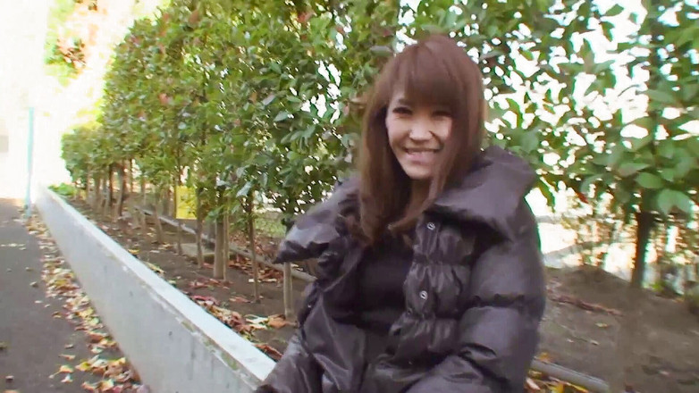 Asiatiques: 毛茸茸的日本继母在试镜时自慰