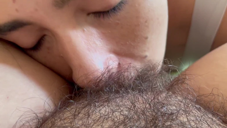 zoemelissa: Small Clitoris Very Hairy Pussy Hot Lesbians and Lots of...