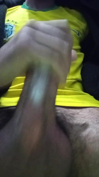 Big Big Wants a Woman or a Man Who Loves a Brazilian