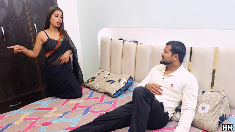 Hotmaster: Abang tiri desi India berkongkek tegar dengan adik tiri apabila...