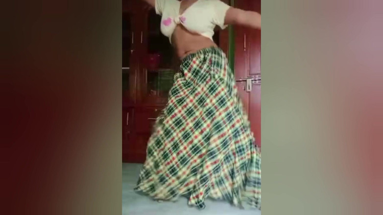 Nachima akter: Indian Girl Hot Dance