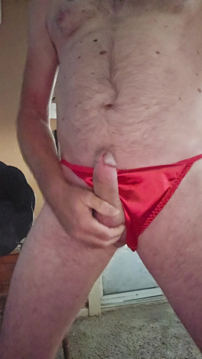 Fantasies in Lingerie: Kırmızı külotumla biraz oyun zamanının tadını çıkarıyorum