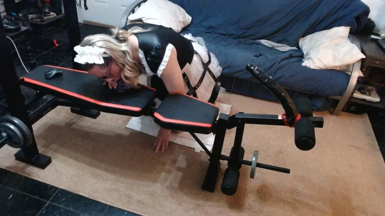 Sissy Slut Ashley Jolene: Sissy Slut Ashley Jolene Perfecting my deep throat skills