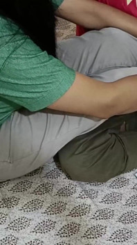 Teve sexo divertido com a amiga da irmã Riya