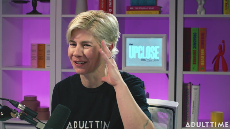 Adult Time Podcast: Hailey Rose: Tumblr, Swingers y el incidente de cereales | el...