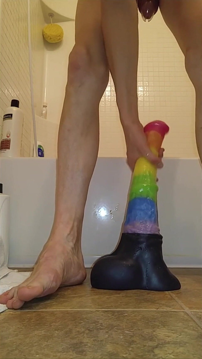 Fan of chance: Another fun ride on my huge sex toys