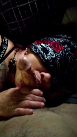 Show Time: Mayhem je "holka se zavázanýma očima"